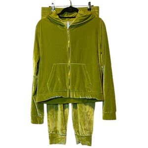Fabletics Velour Jogger Track Suit Women’s Green Zip Hoodie Large Pants Medium
